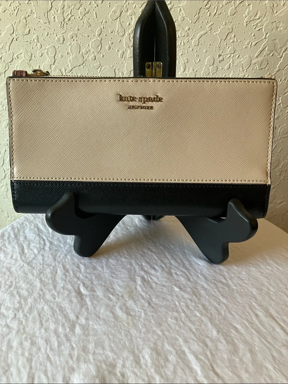 kate spade: Tan/Black Saffiano Leather Spencer Continental Wristlet/Clutch